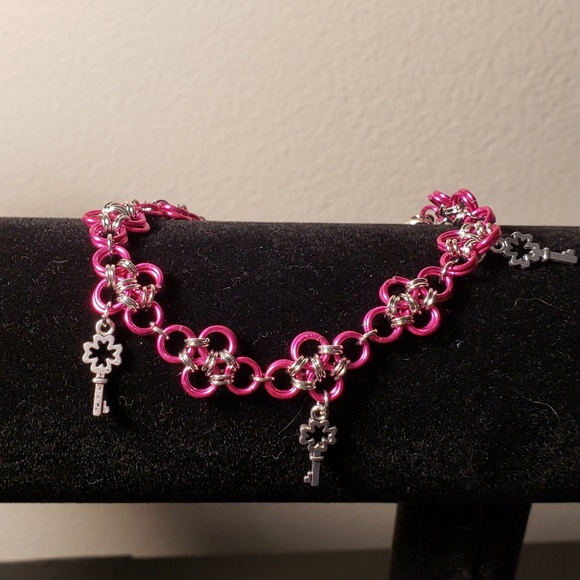 Earring & bracelet set - Picture 2 of 4